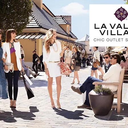 Le Clos De Montevrain Апартаменты